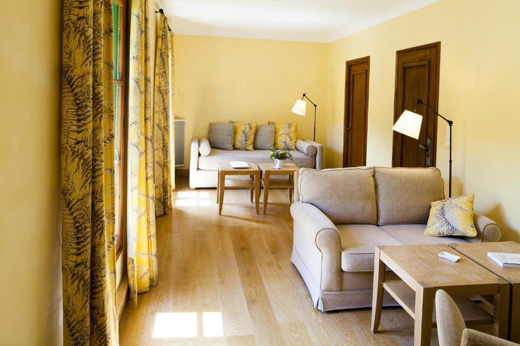 Le Grand Hotel Moltig les Bains Rom bilde